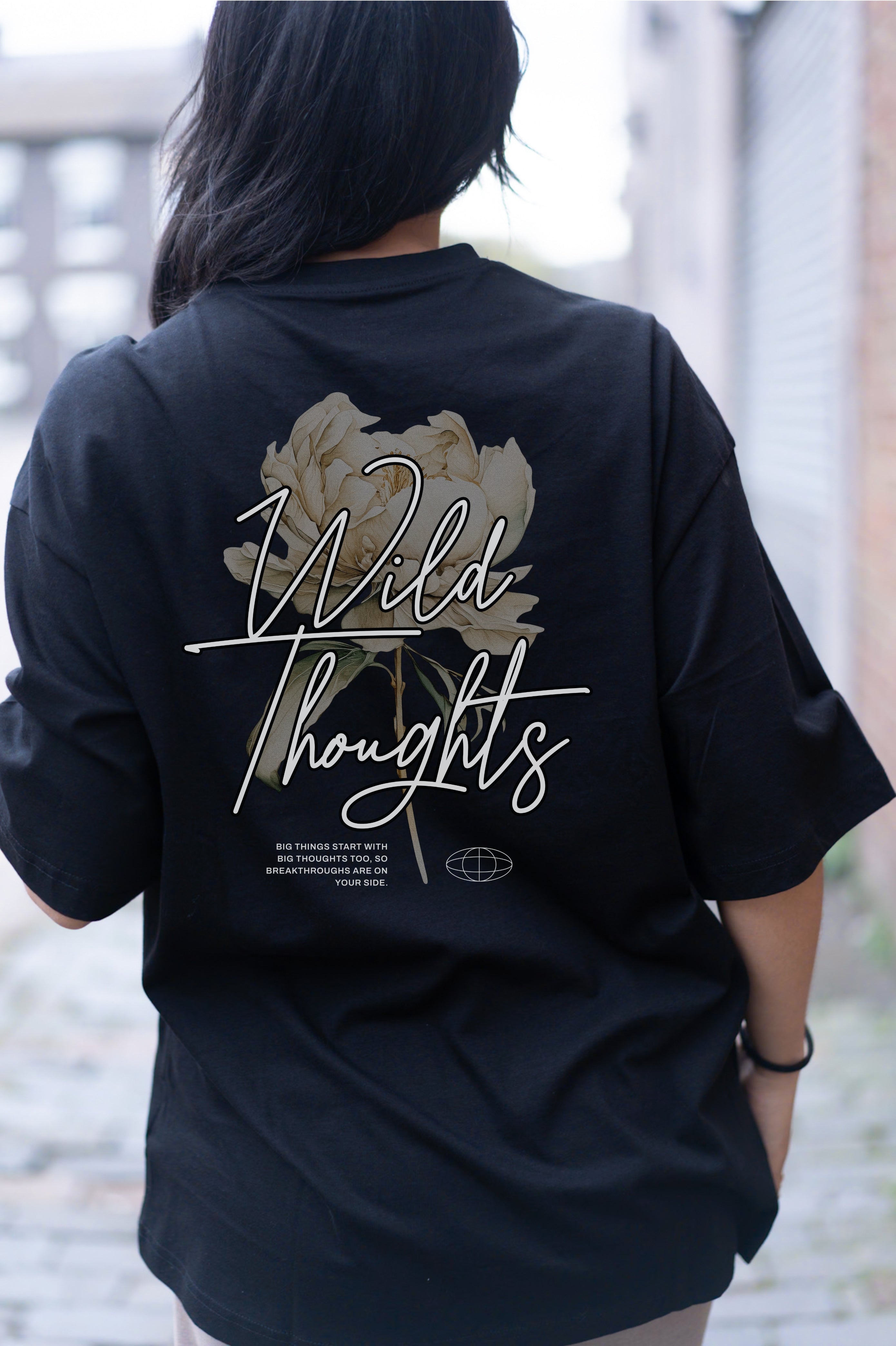 Unisex Relaxed Heavy T-Shirt -  Wild thoughts
